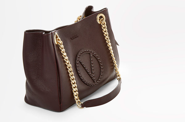 マドンナ・ルイーズ・ヴェロニカ・チコーネ マドンナ (歌手) - Wikipedia